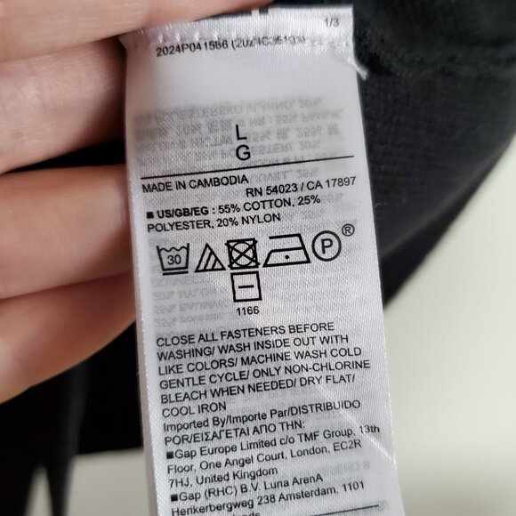 GAP CashSoft Sweater Vest Button Front V-Neck Textured Knit Black Women's Large - Picture 8 of 10